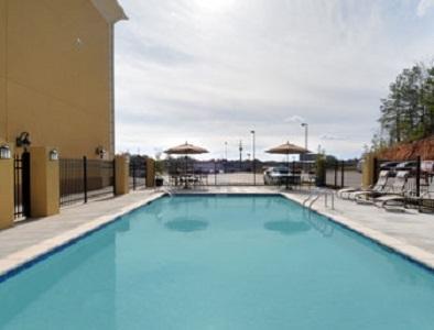 Baymont By Wyndham