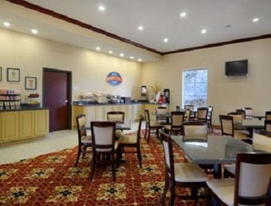 Hotel Baymont By Wyndham Henderson